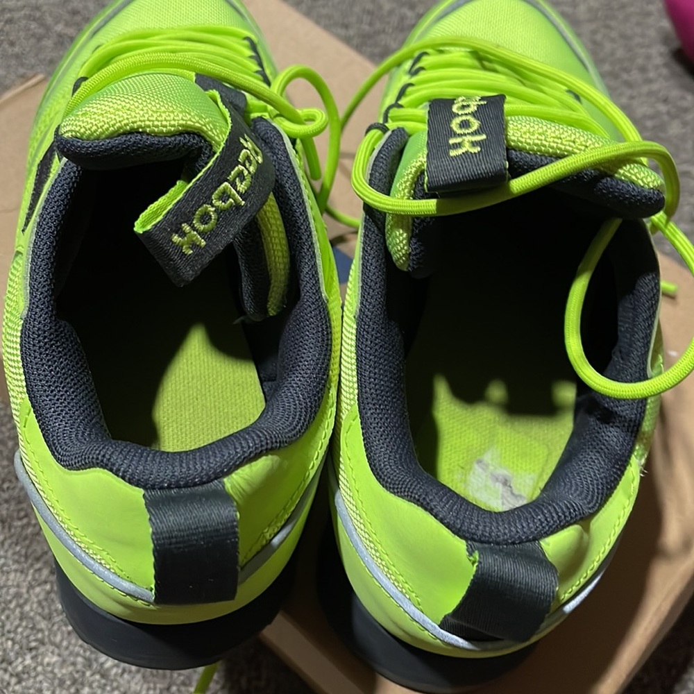 Reebok classics - Picture 2 of 4